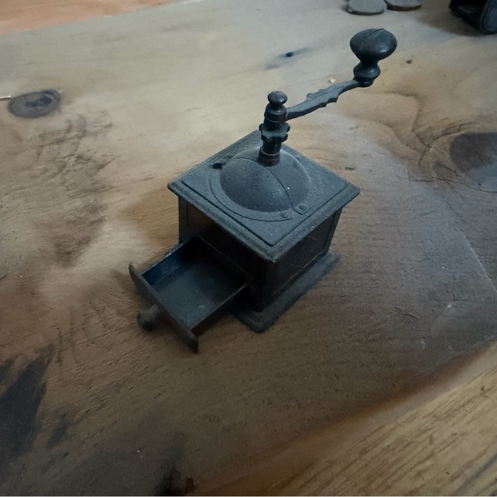 Vintage Metal Pencil Sharpener